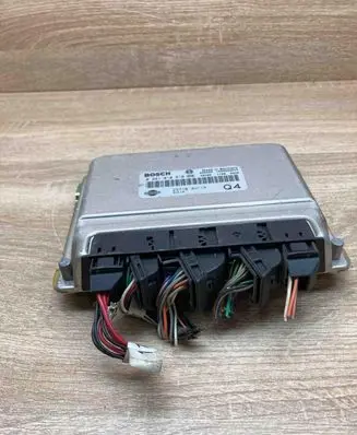 Nissan Almera Tino Engine control unit/module ECU 0281010810 237104U114 WITHPLUG