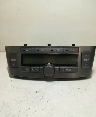 Toyota Avensis T250 Climate control unit 5590205050G 4D01187