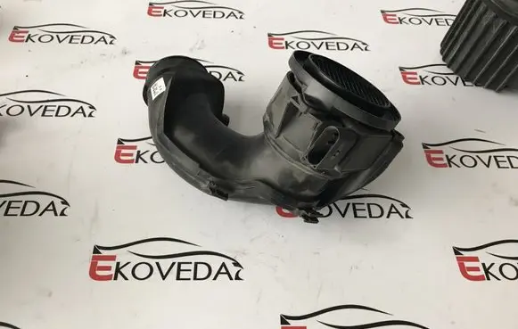 Mercedes-Benz C W204 Mass air flow meter A2710901229