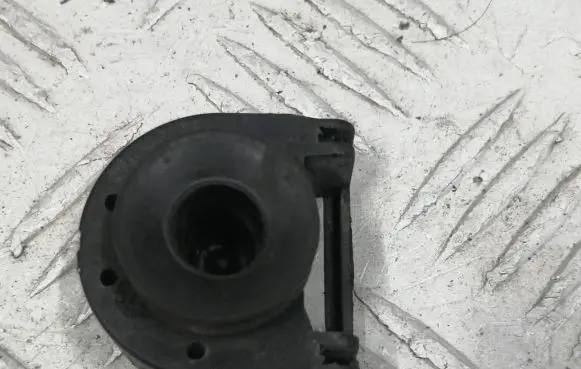 Citroen C3 Aircross Radiator mount bracket