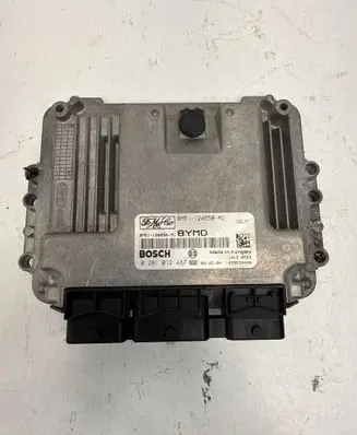 Ford Focus C-MAX Engine control unit/module 8M5112A650MD 0281012487
