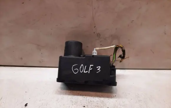 Volkswagen Golf III Vacuum pump 1H0962257E