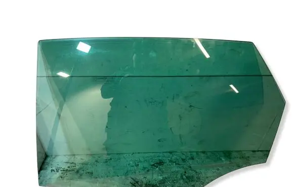 Citroen C4 II Rear door window glass E143R001595