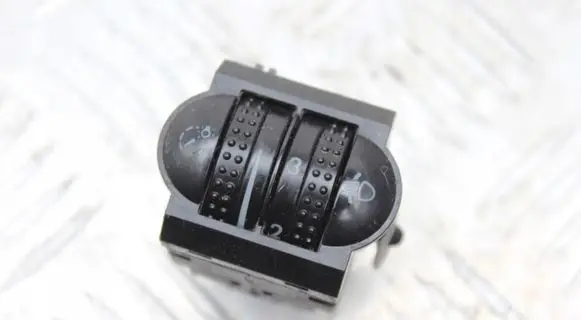 Headlight level height control switch