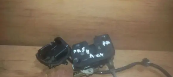 Mazda Premacy Front door lock