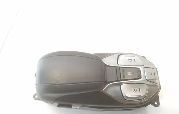 Hyundai Ioniq Gear shifter/selector 46700G7100