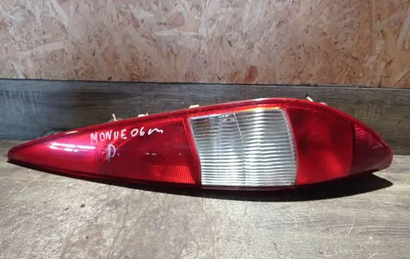 Ford Mondeo Mk III Rear/tail lights