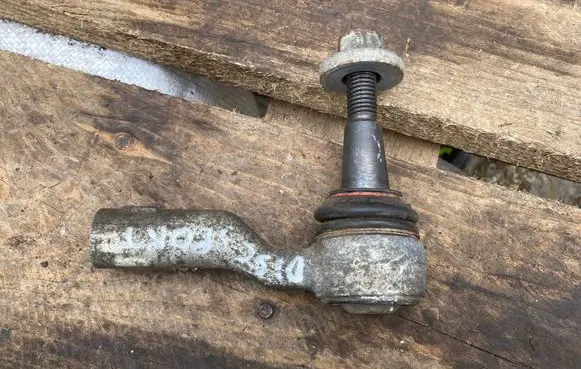 Land Rover Discovery Sport Steering tie rod end 03006005701203