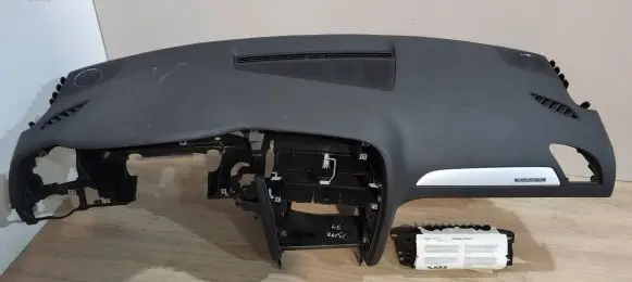 Audi A4 S4 B8 8K Dashboard 8K1857041 PN1162007 8T0880204F