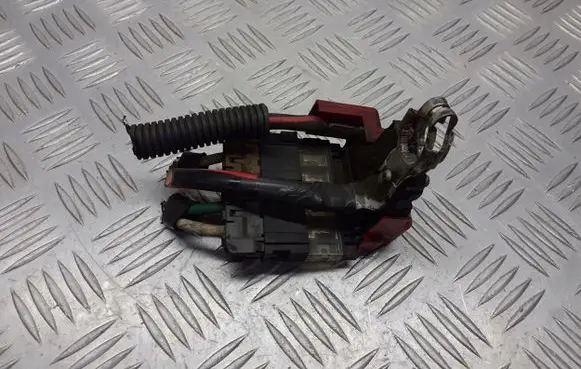 Nissan Tiida C11 Positive wiring loom 