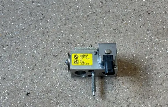 BMW X1 U11 Air conditioning (A/C) expansion valve 5A06B48
