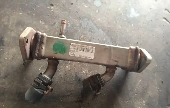 Skoda Superb B5 (3U) EGR valve cooler 059131513d