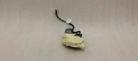 Mercedes-Benz E W211 Front door window regulator motor A2118202942