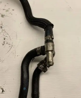 Brake vacuum hose/pipe