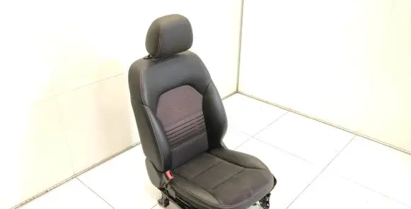 Mercedes-Benz B W246 W242 Front driver seat 