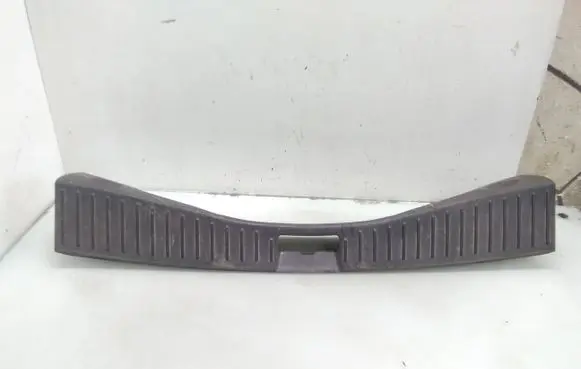 Ford Focus C-MAX Trunk/boot sill cover protection