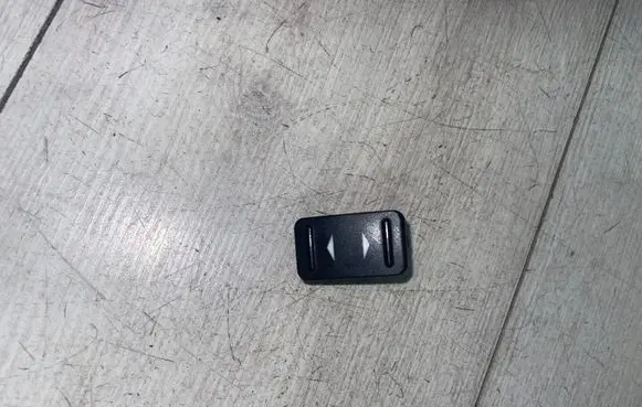 Ford S-MAX Electric window control switch 6M2T14529 27052008 2705841182