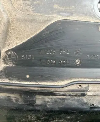 BMW 5 F10 F11 Opening tailgate glass 7206563 7206562