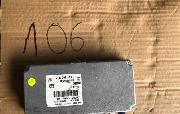 Volkswagen Touareg II Camera control unit module 7P6907441E