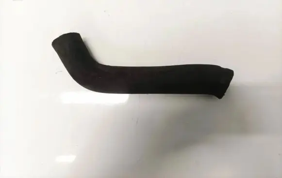 Iveco Daily 30.8 - 9 Engine coolant pipe/hose