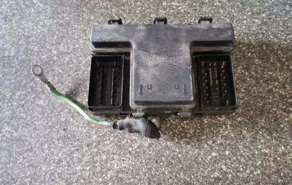 Ford Fusion II Fuse module DG9T14A067AF
