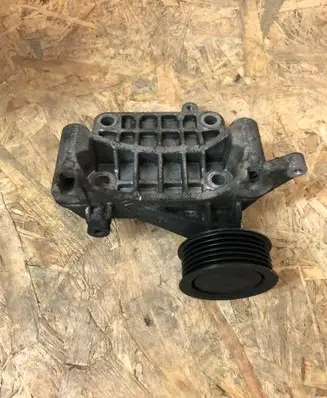 Audi A5 8T 8F Generator/alternator bracket 059903143S