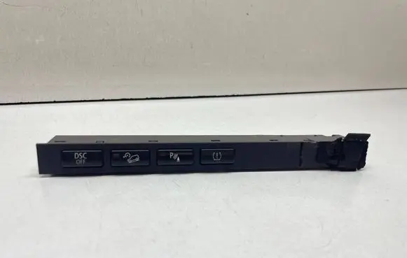 BMW X3 E83 Parking (PDC) sensor switch 3415617