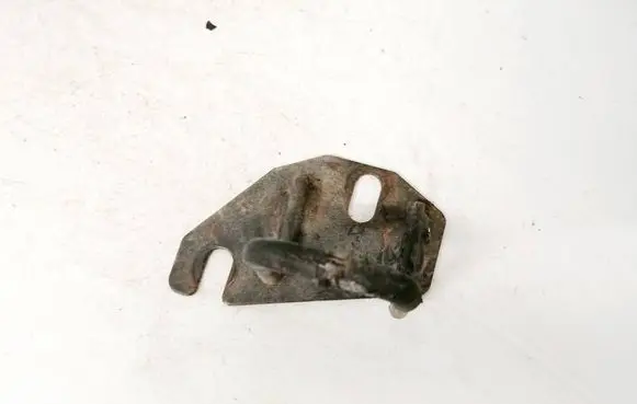 Rover 820 - 825 - 827 Rear door lock loop/hook striker 