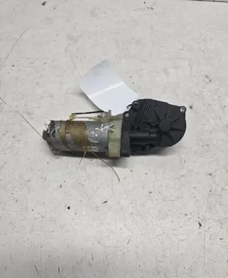 Volvo S60 Seat adjustment motor 0130002527
