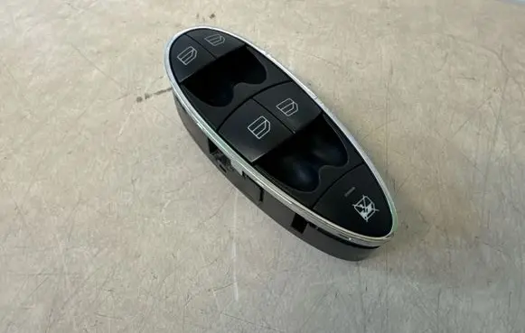 Mercedes-Benz CLS C219 Electric window control switch A2118213679