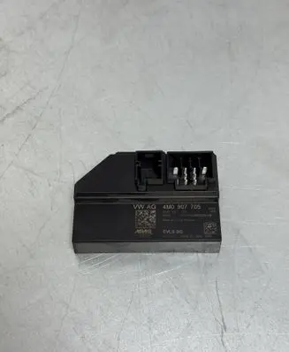Audi Q7 4M Steering rack control module 4M0907705