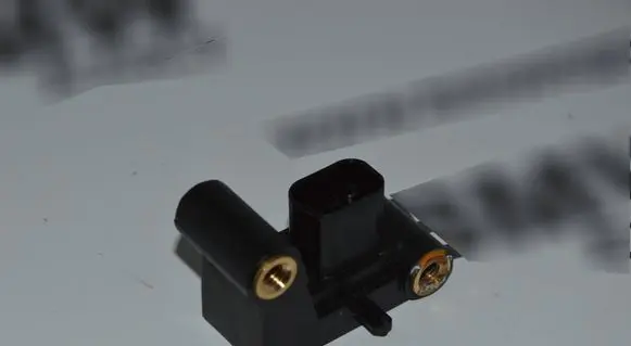 BMW 5 E60 E61 Airbag deployment crash/impact sensor 6977398