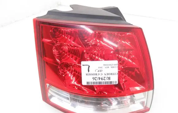 Citroen C-Crosser Rear/tail lights 22087920