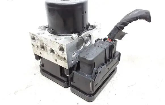 Volvo V60 ABS Pump P31423348
