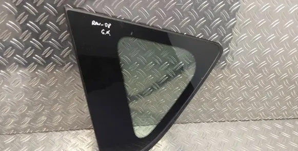 Toyota RAV 4 (XA30) Rear side window
