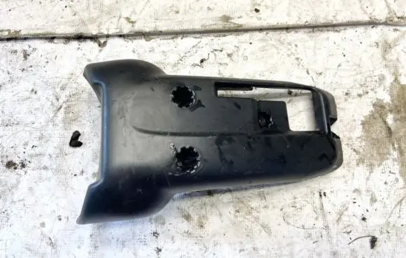 Volvo V50 Steering wheel column trim 21106123865 2110612-3865