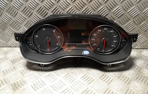 Audi A7 S7 4G Speedometer (instrument cluster) 4G8920981S 0263672096