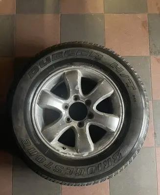 Toyota Hilux (AN10, AN20, AN30) R17 alloy rim 