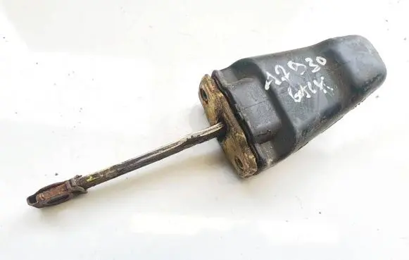 Volkswagen PASSAT B4 Rear door check strap stopper 1a0837323