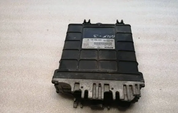Volkswagen Golf III Engine control unit/module 028906021BP 28SA2782 0281001343