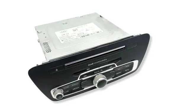 Audi Q3 8U Radio/CD/DVD/GPS head unit 8U1035187A 8U1035187B
