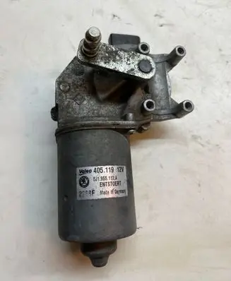 Skoda Fabia Mk2 (5J) Wiper motor 5J1955113A
