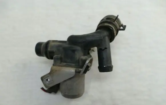 Mercedes-Benz E C207 W207 Coolant heater control valve A6512000431