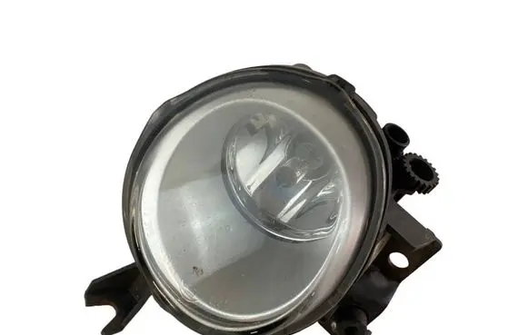 Volkswagen Touareg I Front fog light 7L6941699B