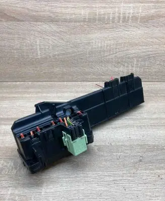 BMW 6 E63 E64 Fuse module 6957330 18917