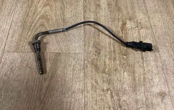 Opel Insignia A Exhaust gas temperature sensor 55566185