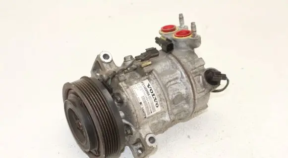 Volvo V40 Air conditioning (A/C) compressor (pump) P31469966