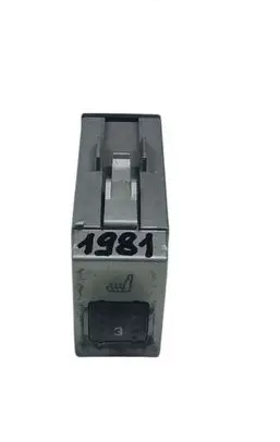Ford Focus C-MAX Seat heating switch 8V4T19K314AB