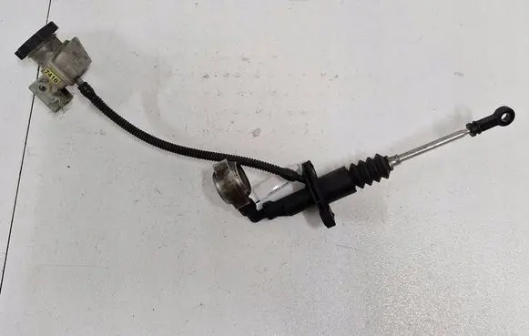 Chevrolet Captiva Clutch slave cylinder 24251413