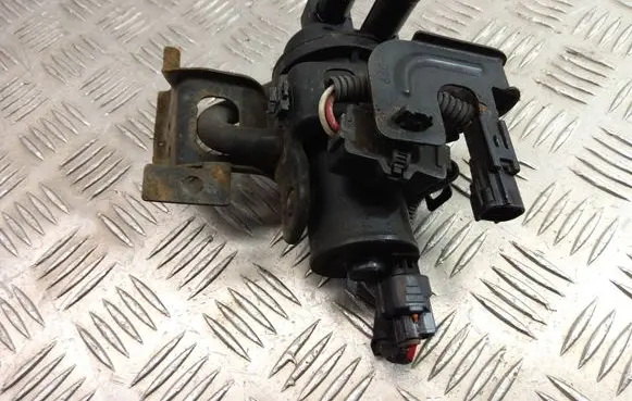 Lexus GS 300 350 430 450H Electric auxiliary coolant/water pump 064100-1080